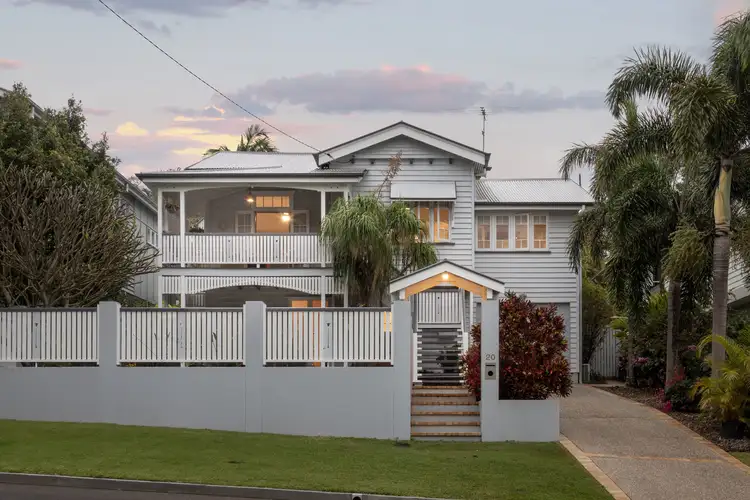 20 Dover Street, Hawthorne QLD 4171