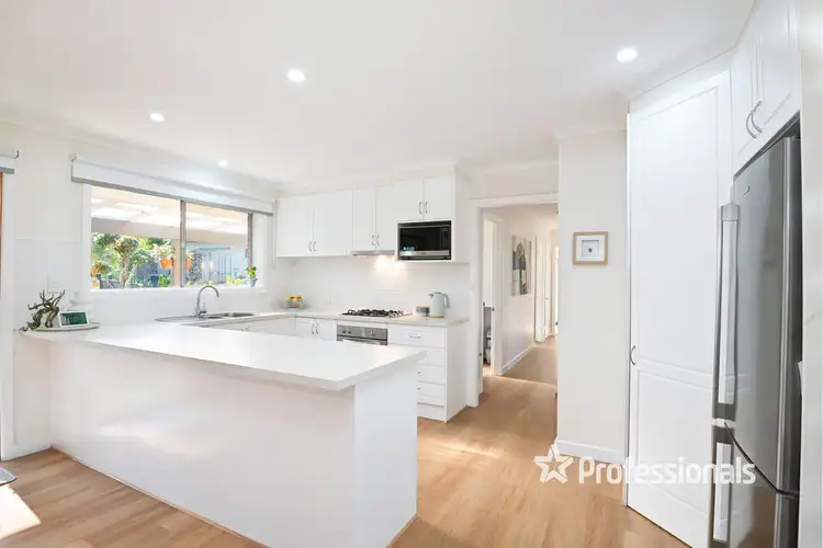 Fifth view of Homely house listing, 1 Lusatia Park Road, Woori Yallock VIC 3139