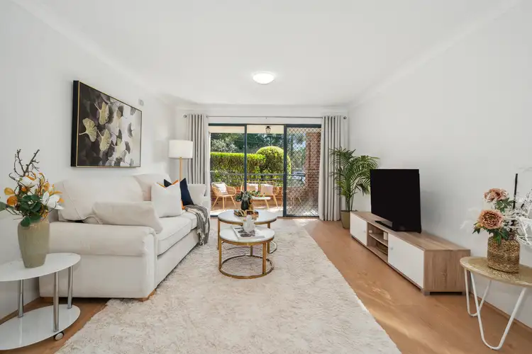 2/44 Bridge Road, Hornsby NSW 2077