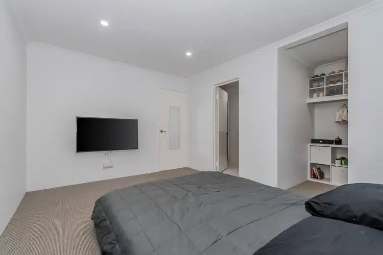 Fifth view of Homely house listing, 6 Mandalup Road, Haynes WA 6112