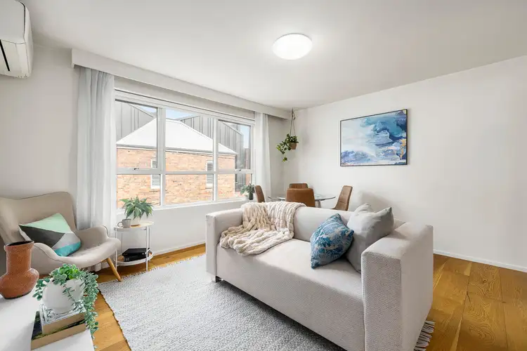 10/1 Dalgety Street, St Kilda VIC 3182