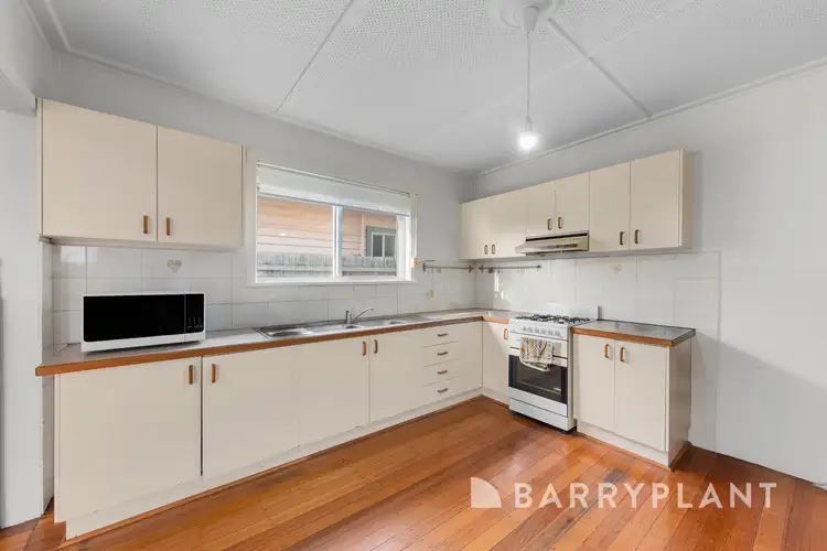 Fifth view of Homely unit listing, 1/21 Oberon Avenue, St Albans VIC 3021