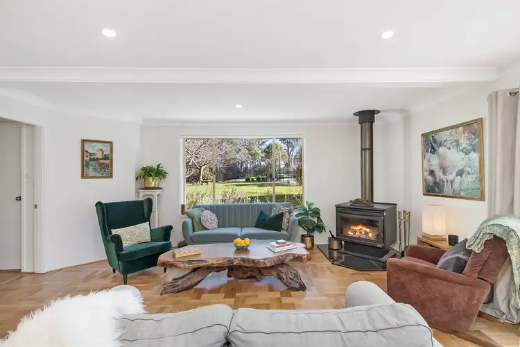 4A Greyleaves Avenue, Burradoo NSW 2576