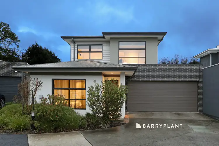 10/7 Saltbush Court, Rowville VIC 3178
