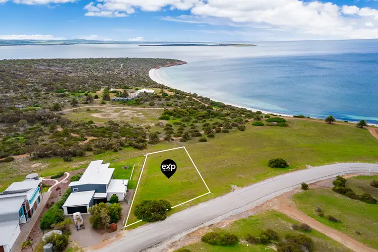 7 North Esplanade, Point Boston SA 5607