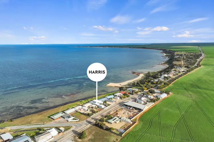 63 Main Coast Road, Pine Point SA 5571