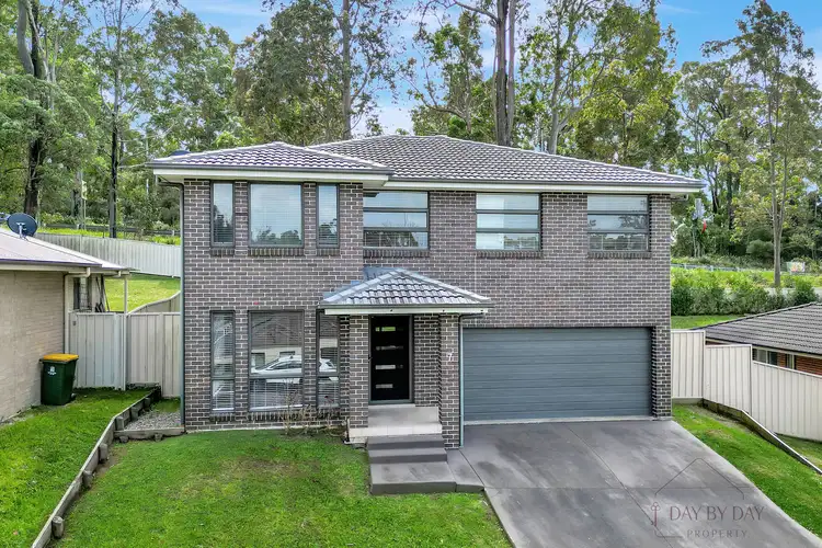 7 Styles Close, Fletcher NSW 2287