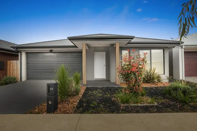 62 Lynwood Drive, Thornhill Park VIC 3335