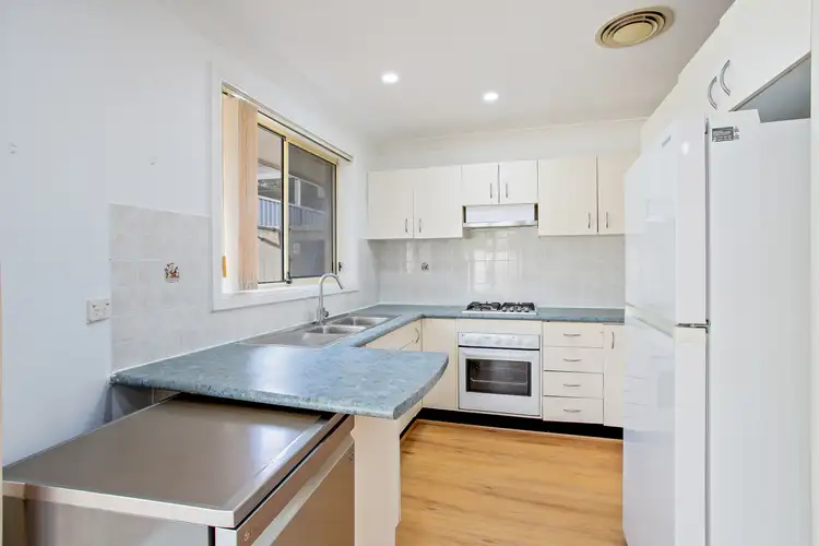 Fourth view of Homely villa listing, 10/31-33 Tungarra Road, Girraween NSW 2145