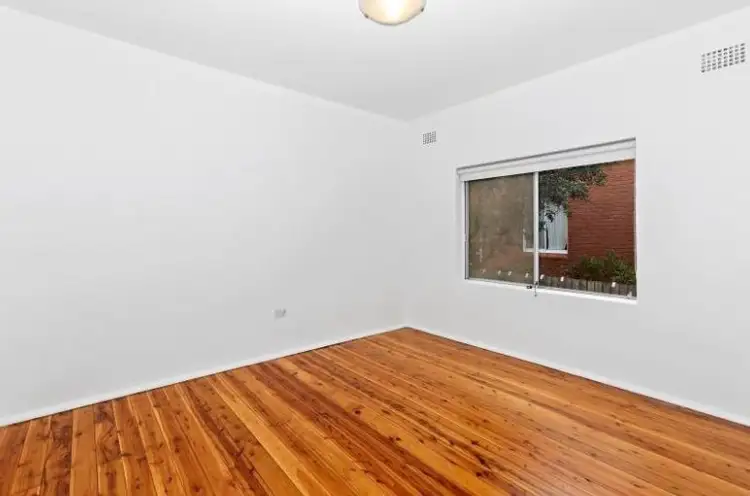 Fifth view of Homely apartment listing, 2/41 Mitchell Street, Chifley NSW 2036