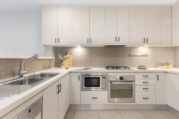Third view of Homely townhouse listing, 2/6 Palmer Street, Naremburn NSW 2065