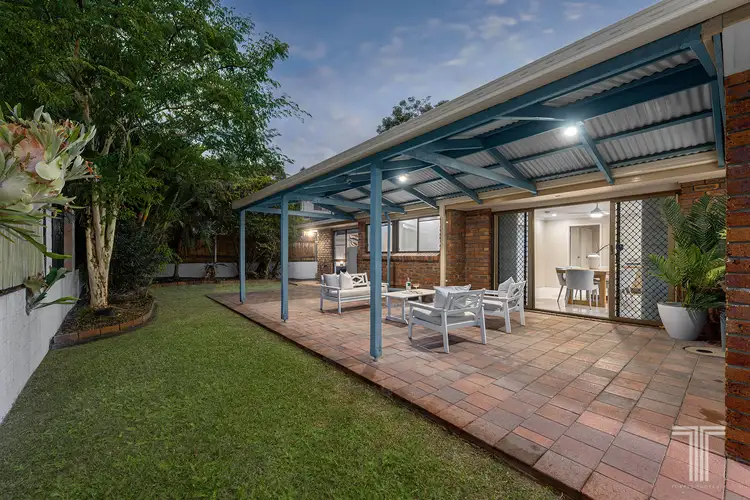20 Naretha Street, Carindale QLD 4152
