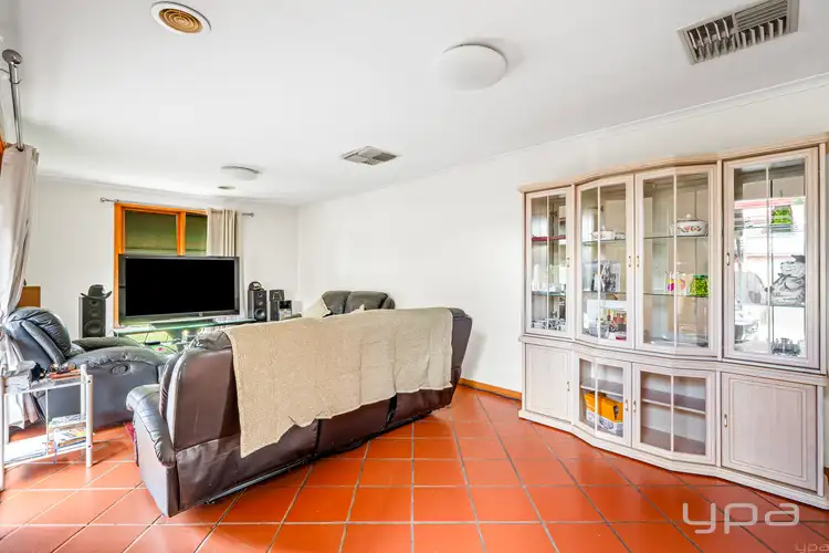 Second view of Homely house listing, 8 Bower Drive, Werribee VIC 3030