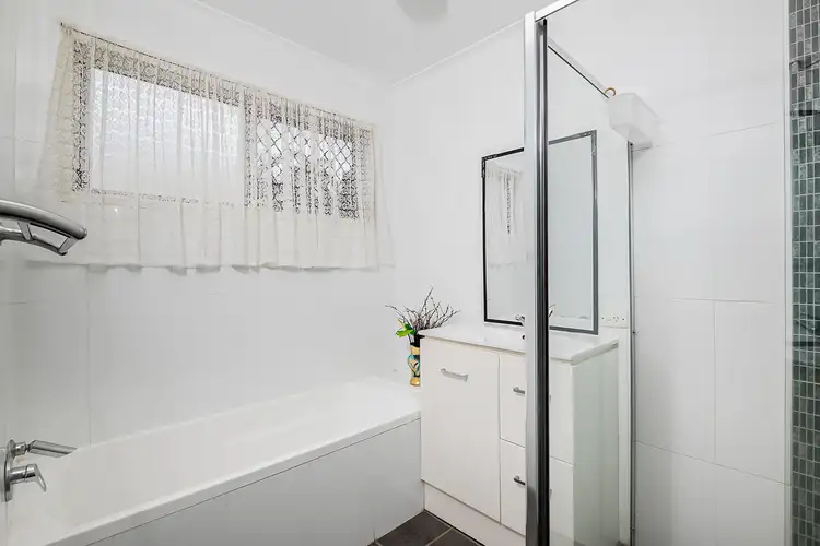 Fourth view of Homely unit listing, 4a Crocus Street, Daisy Hill QLD 4127