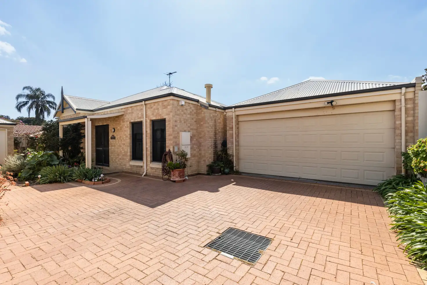 Main view of Homely house listing, 2/8 Davilak Crescent, Manning WA 6152