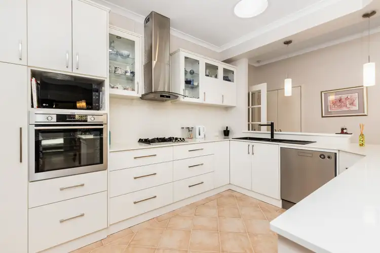 Fourth view of Homely house listing, 2/8 Davilak Crescent, Manning WA 6152
