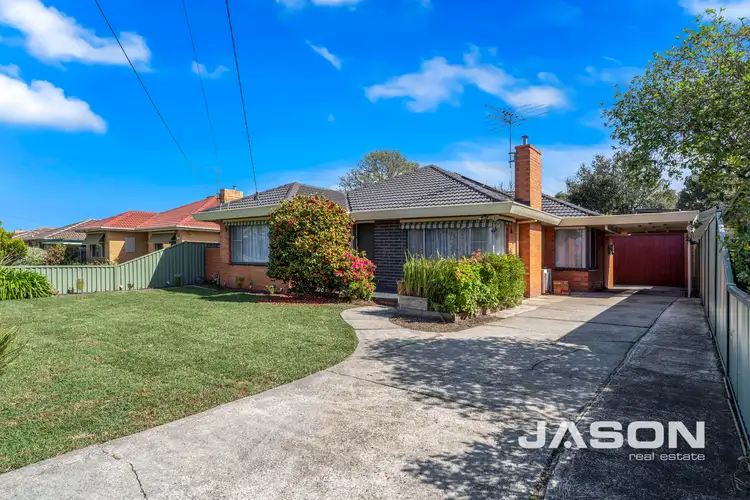 15 Tadstan Drive, Tullamarine VIC 3043