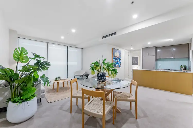 Third view of Homely apartment listing, 609/480 St Kilda Road, Melbourne VIC 3004