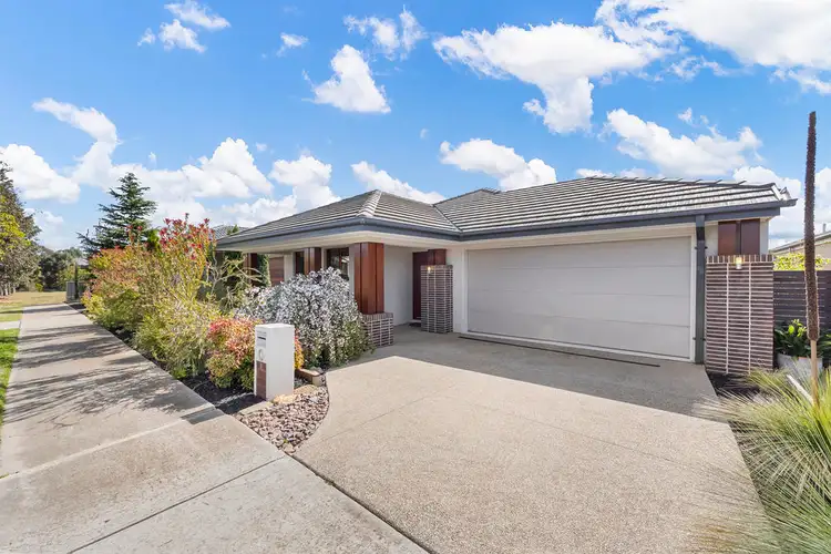 Second view of Homely house listing, 8 Lomandra Avenue, Maddingley VIC 3340