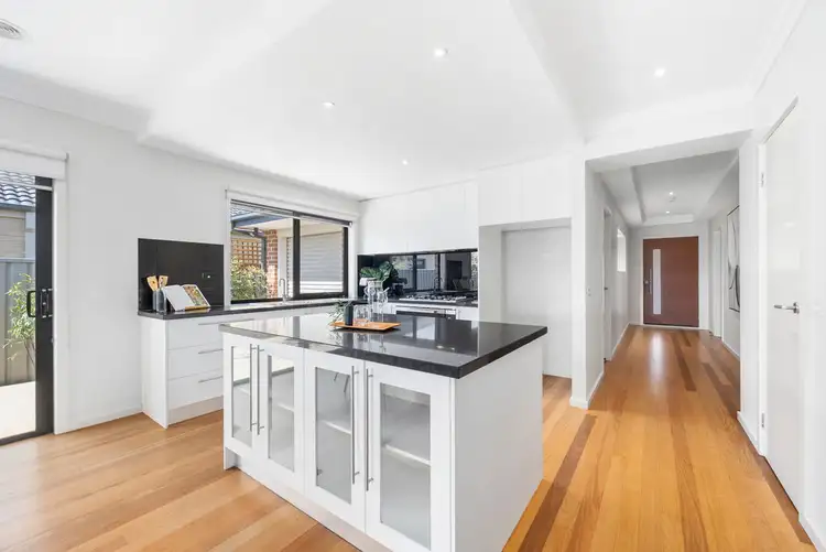 Fourth view of Homely house listing, 8 Lomandra Avenue, Maddingley VIC 3340