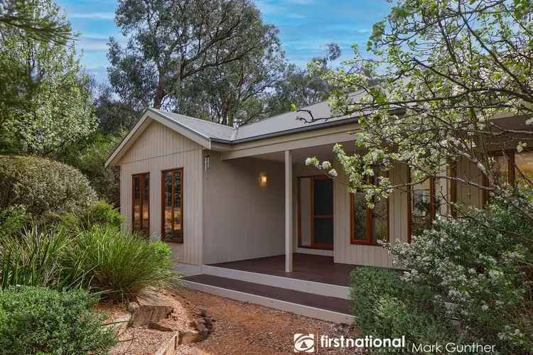 9 Eleva Road, Healesville VIC 3777