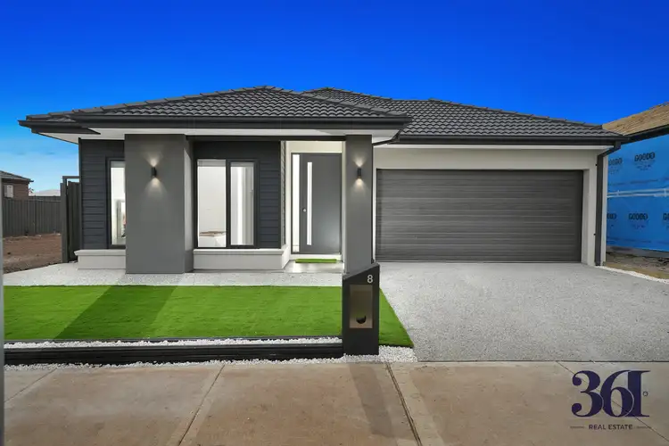 8 Kutjera Street, Manor Lakes VIC 3024