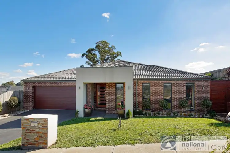 17 Todman Street, Drouin VIC 3818