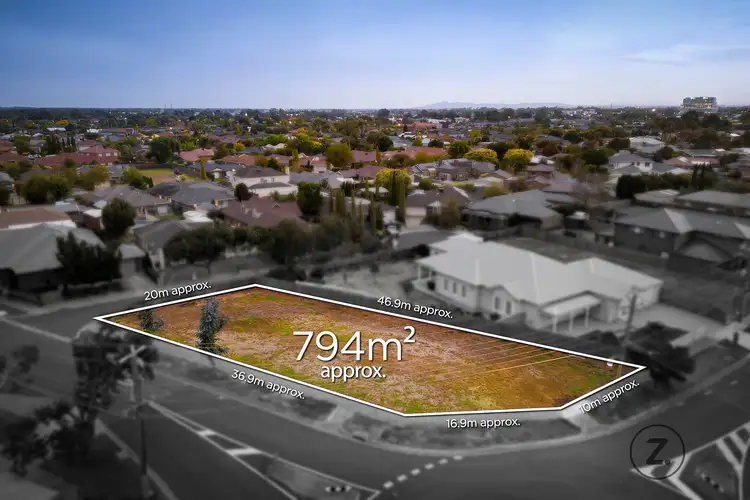 77 Edwards Road, Werribee VIC 3030