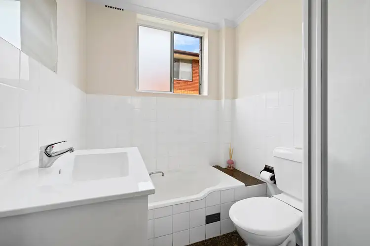 Fourth view of Homely unit listing, 1/91 Northumberland Road, Auburn NSW 2144