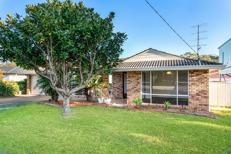 Second view of Homely house listing, 5 Rowena Street, Noraville NSW 2263