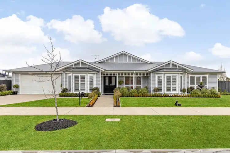43 Fersfield Road, Gisborne VIC 3437
