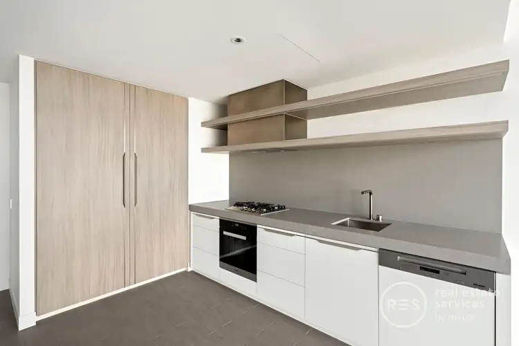 1405/296 Victoria Parade
