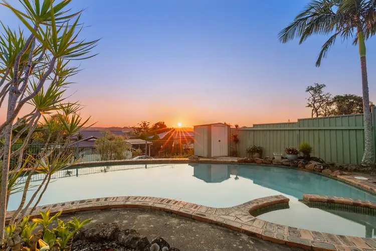 50 Raelene Terrace, Springwood QLD 4127