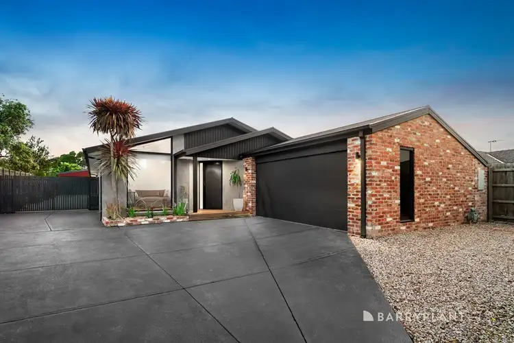 1 Stephanie Close, Ferntree Gully VIC 3156