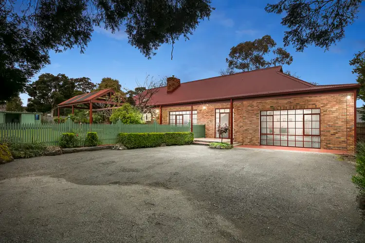 14 Bonnie View Road, Croydon North VIC 3136