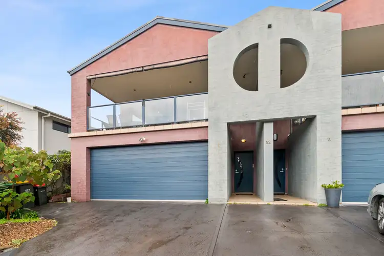 1/62 Courtenay Crescent