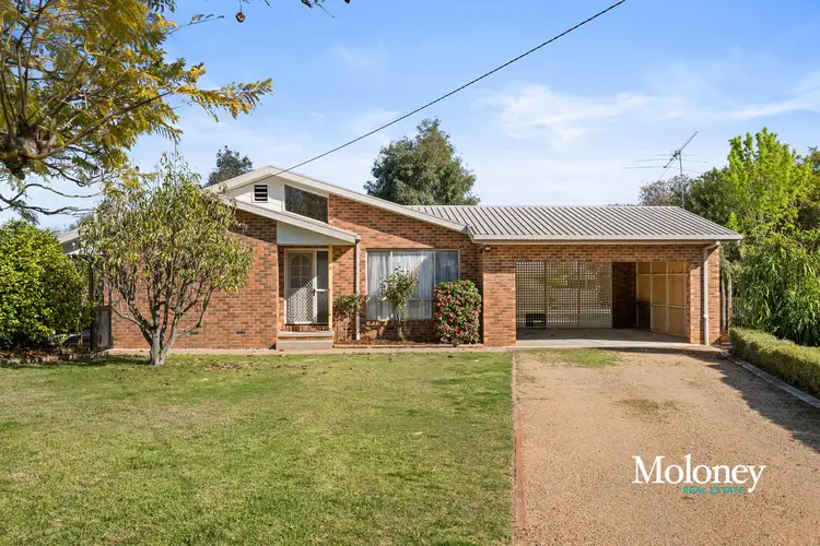 21 Armour Street, Corowa NSW 2646