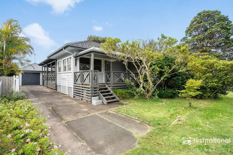 Second view of Homely house listing, 39 Renown Avenue, Shoalhaven Heads NSW 2535
