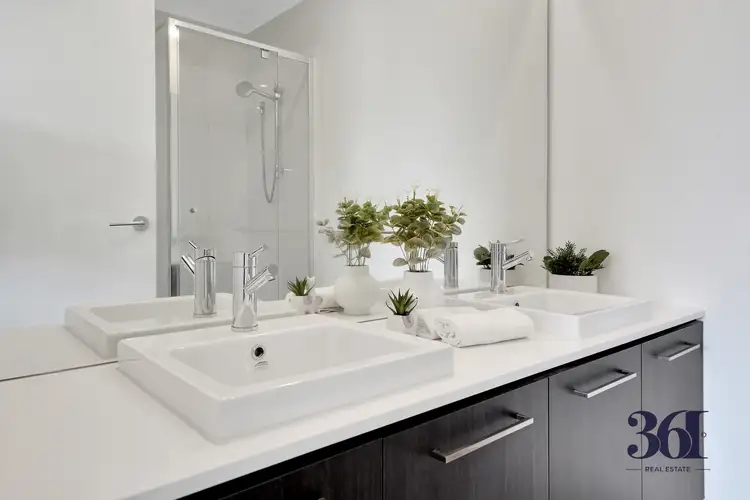 Fifth view of Homely house listing, 3 Welham Close, Bonnie Brook VIC 3335