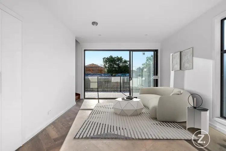7/9 Station Avenue, Mckinnon VIC 3204
