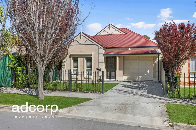 10 Raymond Road, St Agnes SA 5097