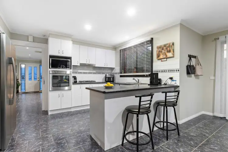 Fifth view of Homely house listing, 118 Copperfield Drive, Delahey VIC 3037