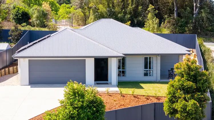 14 Regent Place, Burnside QLD 4560