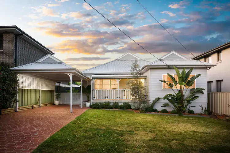 11 Orana Crescent, Peakhurst Heights NSW 2210