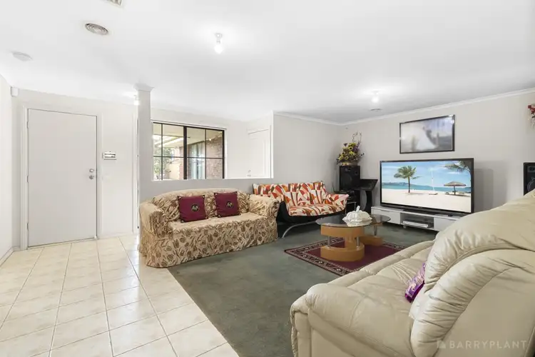 Second view of Homely house listing, 7 Carboni Crescent, Lynbrook VIC 3975