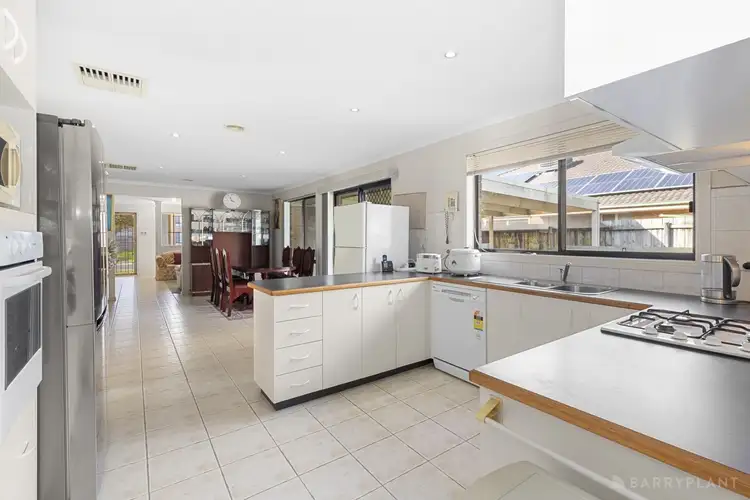 Fifth view of Homely house listing, 7 Carboni Crescent, Lynbrook VIC 3975