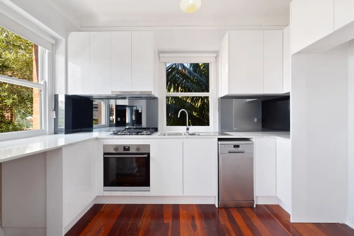 Main view of Homely unit listing, 2/11 Reddall Street, Manly NSW 2095