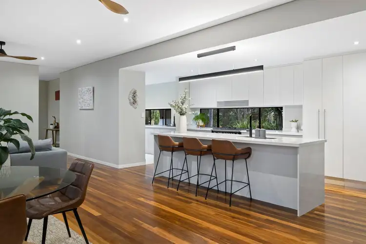 195 Huntingdale Street, Pullenvale QLD 4069