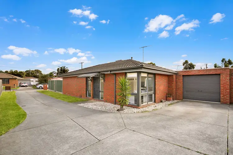 1/2 Steeple Court, Epping VIC 3076