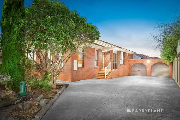 27 Azalea Avenue, Mill Park VIC 3082